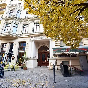 Bearlin - Center East , Berlín Alemania