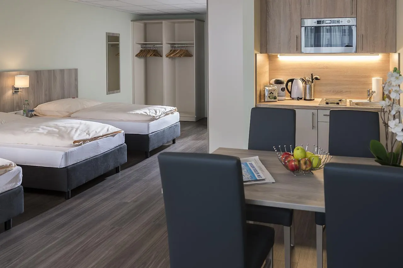 Aino Aparthotel Olympiapark Мюнхен 3*,